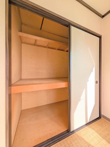 収納　【収納】6.0帖洋室(2)