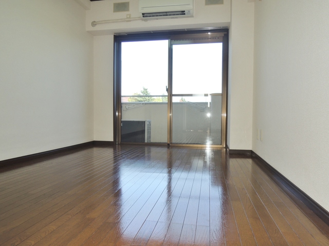 居室・リビング　居室