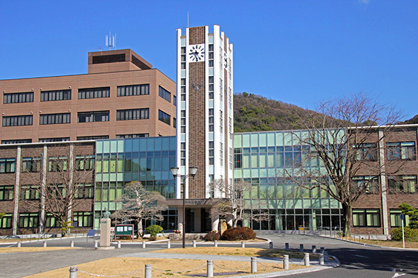 大学・短大　岡山大学（大学・短大）まで694m