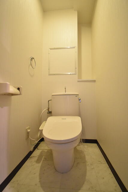 エストマール川名のトイレ写真