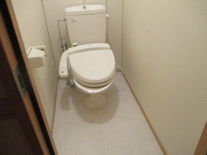 トイレ　トイレ