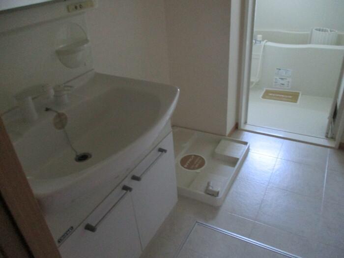 洗面設備　洗面所