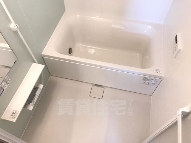 バス・シャワールーム　バス