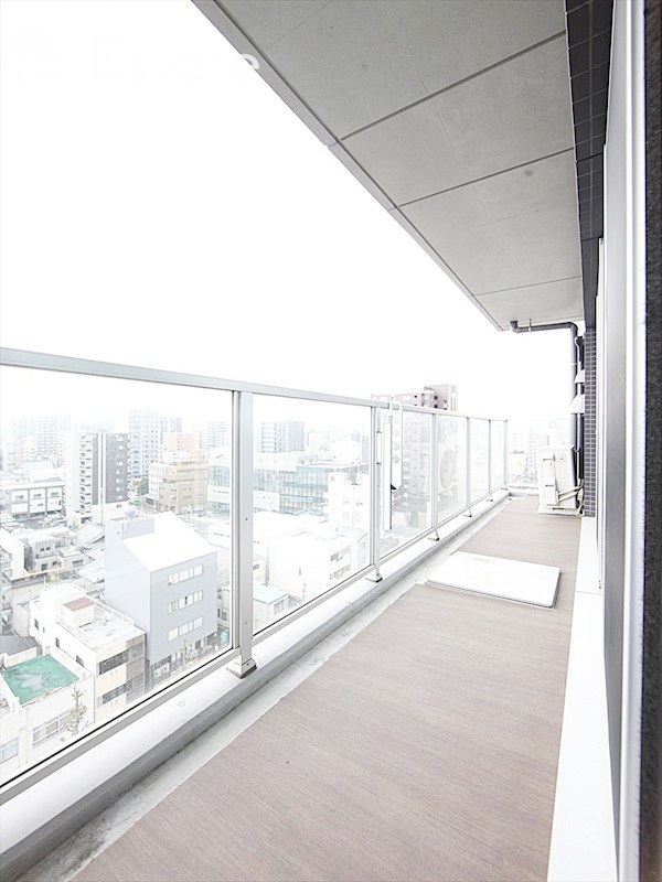 バルコニー　ベランダ