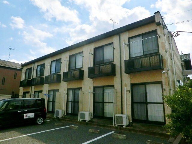 建物外観　家電付きですぐに新生活スタートできますね！