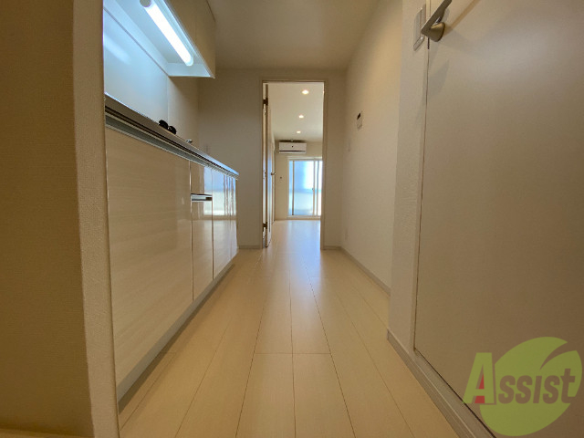 玄関　玄関からの様子です。やわらかい雰囲気がしますね。