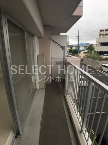 バルコニー　バルコニー付きです 同型タイプ