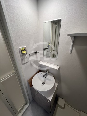 洗面設備　エスリードレジデンス梅田グランマークス　独立洗面台