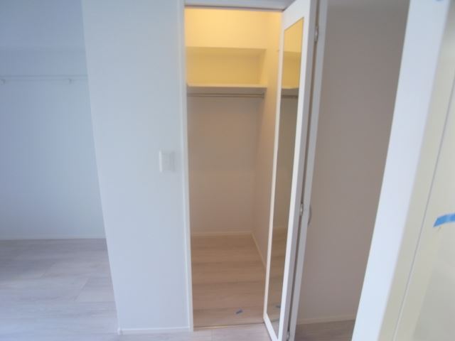 収納　ウォークインクローゼット