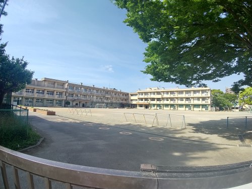 小学校　千葉市立西の谷小学校（小学校）まで485m