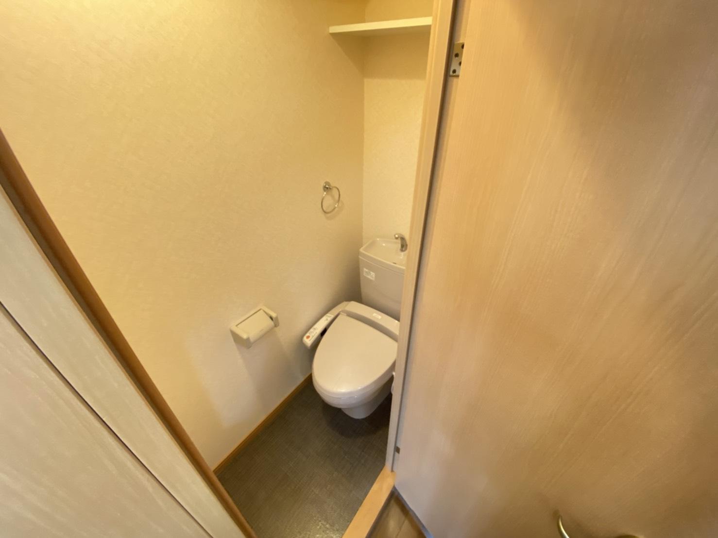 トイレ　＊804号写真使用＊