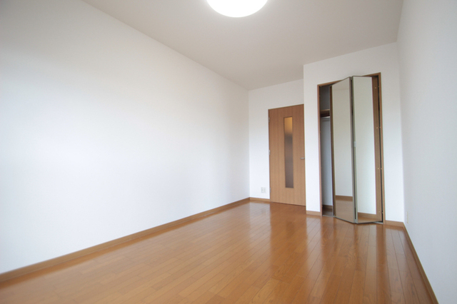 居室・リビング　※別室の参考写真の為、現況優先です。