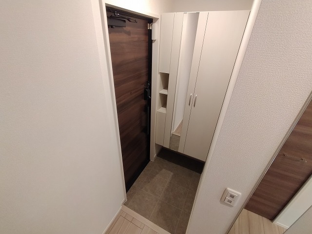 玄関　シューズボックス付き