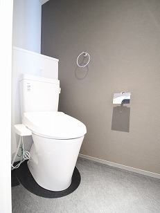 トイレ　同マンション別部屋参照