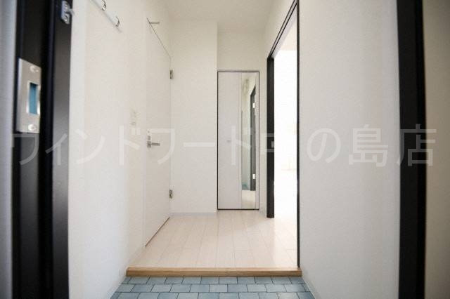 玄関　詳細は、ウィンドワード中の島店までご相談下さい。