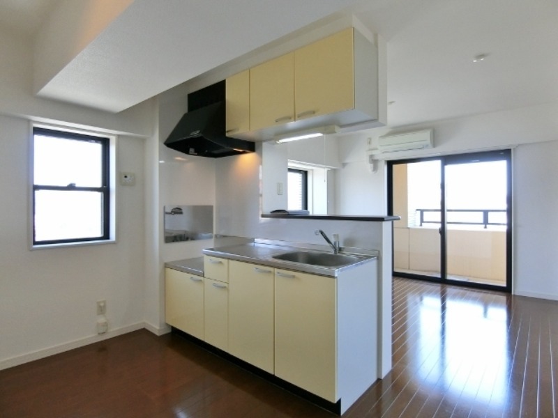 キッチン　図面と現状に相違がある場合には現状を優先