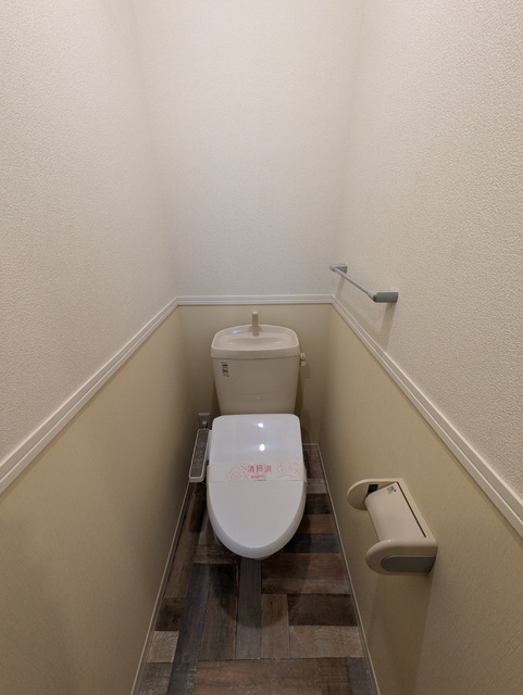 トイレ　★過去募集時の写真です。