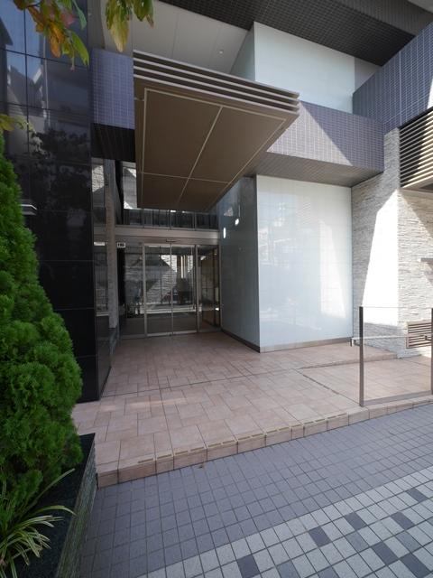 エントランス　定期借家です