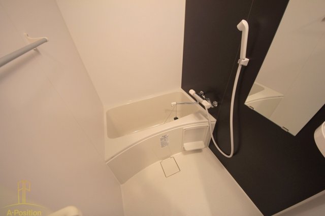 バス・シャワールーム　クレストコート靭公園