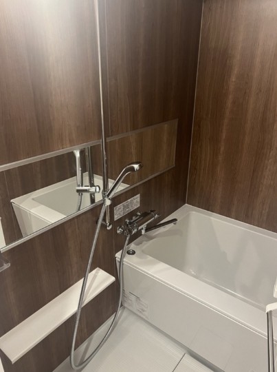 バス・シャワールーム　風呂