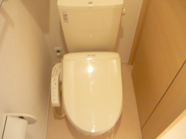 トイレ　トイレもきれいです