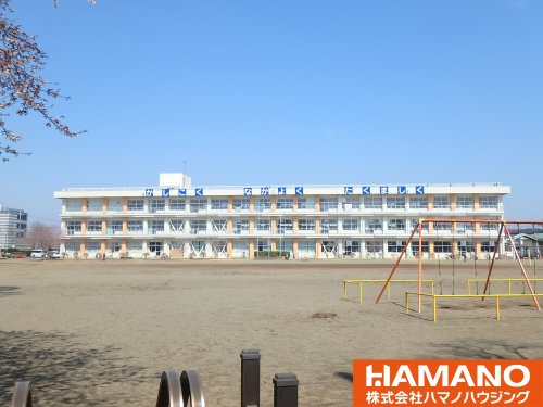 小学校　関城西小学校（小学校）まで547m