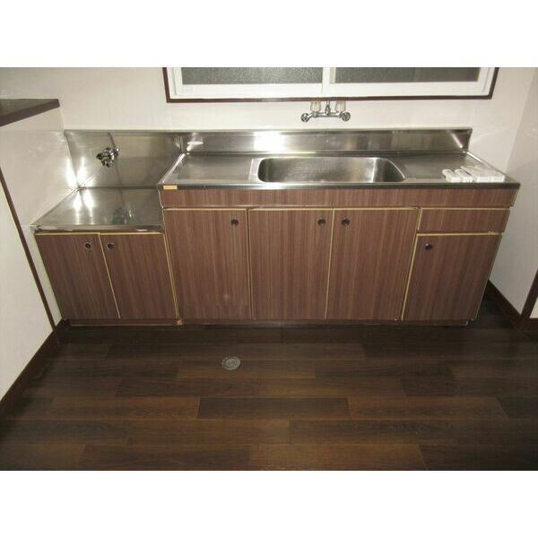 キッチン　別室の参考写真です。※現況優先