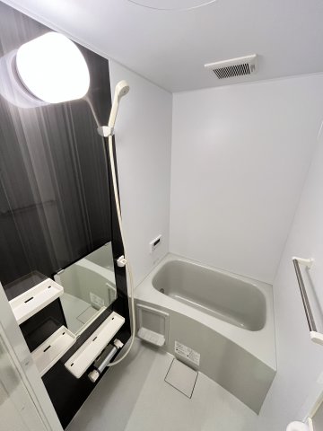 バス・シャワールーム　※同シリーズ物件参考画像