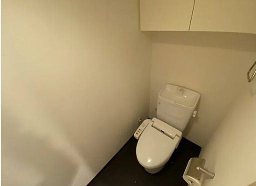 トイレ　※別部屋の参考写真です。