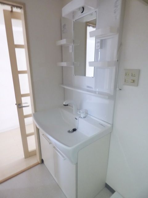 洗面設備　内装