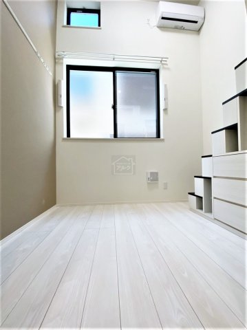 居室・リビング　同仕様