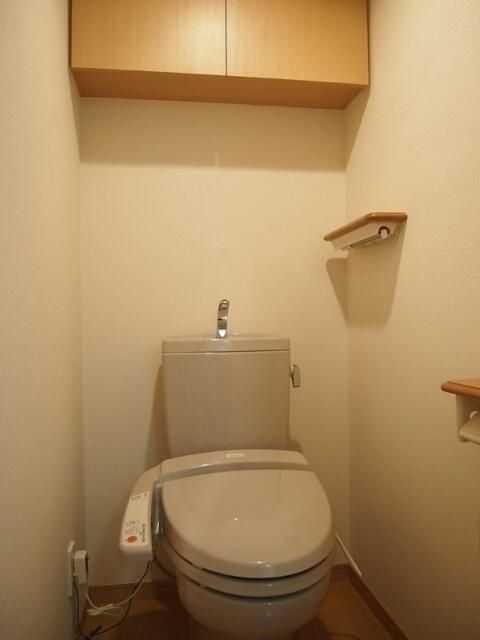 トイレ　トイレもきれいです