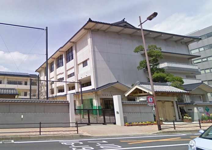 小学校　長崎市立桜町小学校（小学校）まで446m