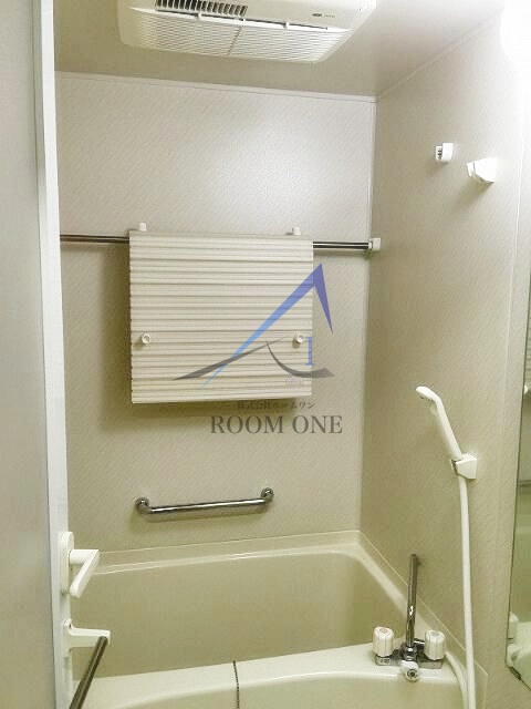 バス・シャワールーム　お風呂です。