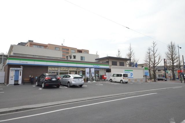 コンビニ　ファミリーマート千人町店（コンビニ）まで189m