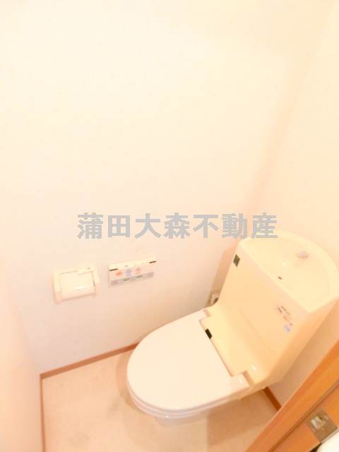 トイレ　トイレ　温水洗浄便座