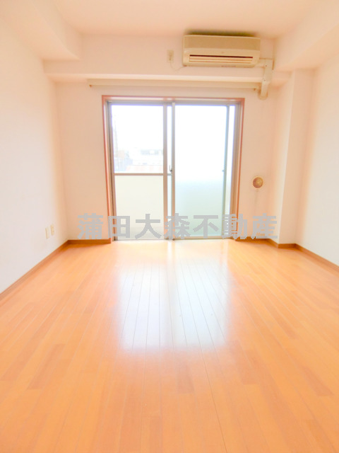 居室・リビング　洋室8.5帖の1R