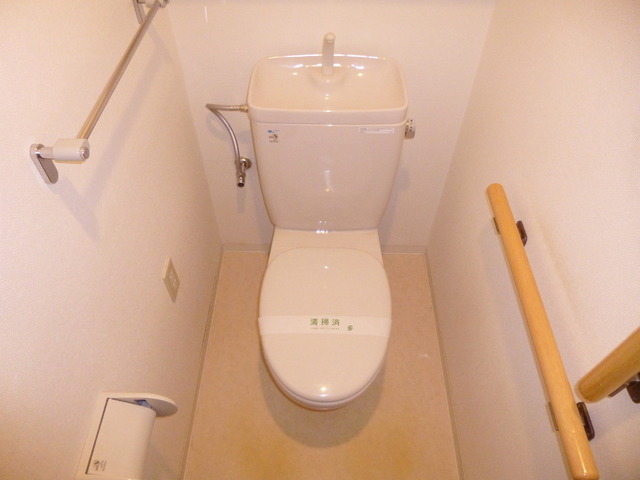 トイレ　参考写真