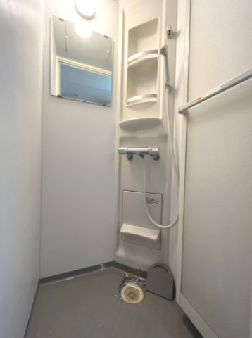 バス・シャワールーム　詳細は、RISUMO江坂本店までお問合せください♪