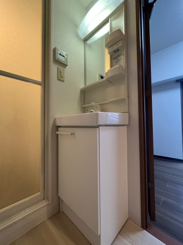 洗面設備　詳細は、RISUMO江坂本店までお問合せください♪