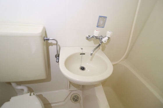 洗面設備　※別部屋の写真です