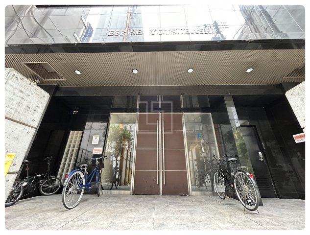 エントランス　エスライズ四ツ橋　エントランス