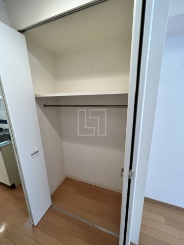 収納　エスライズ四ツ橋　クローゼット