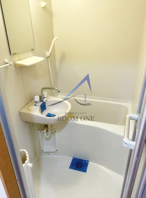 バス・シャワールーム　お風呂です。