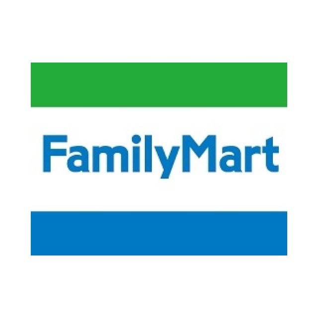 コンビニ　ファミリーマート三島長伏店（コンビニ）まで390m