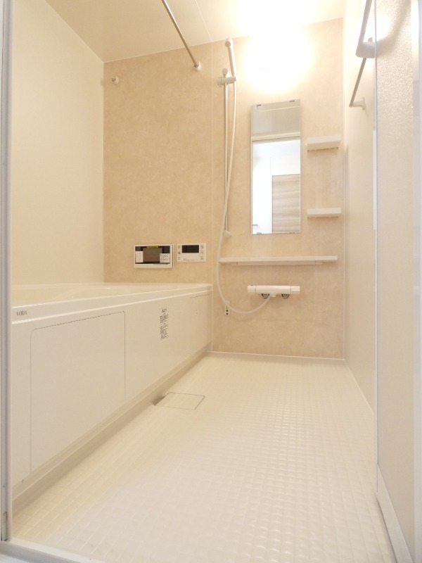 バス・シャワールーム　図面と現状に相違がある場合には現状を優先