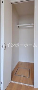 収納　同物件別号室参考写真です。