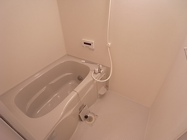 バス・シャワールーム　バスルーム