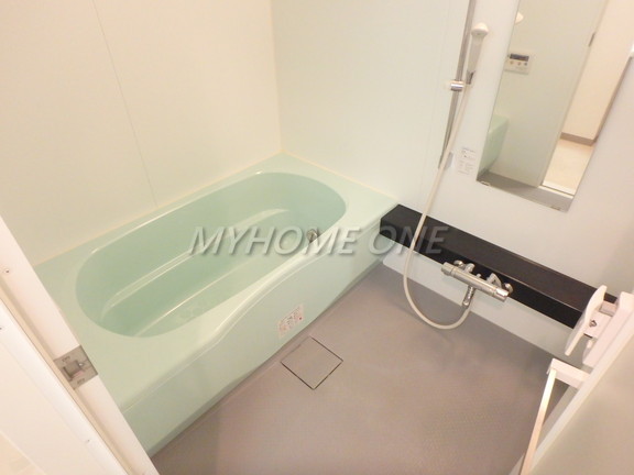 バス・シャワールーム　風呂