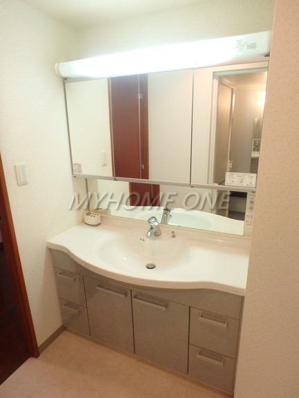 洗面設備　洗面台